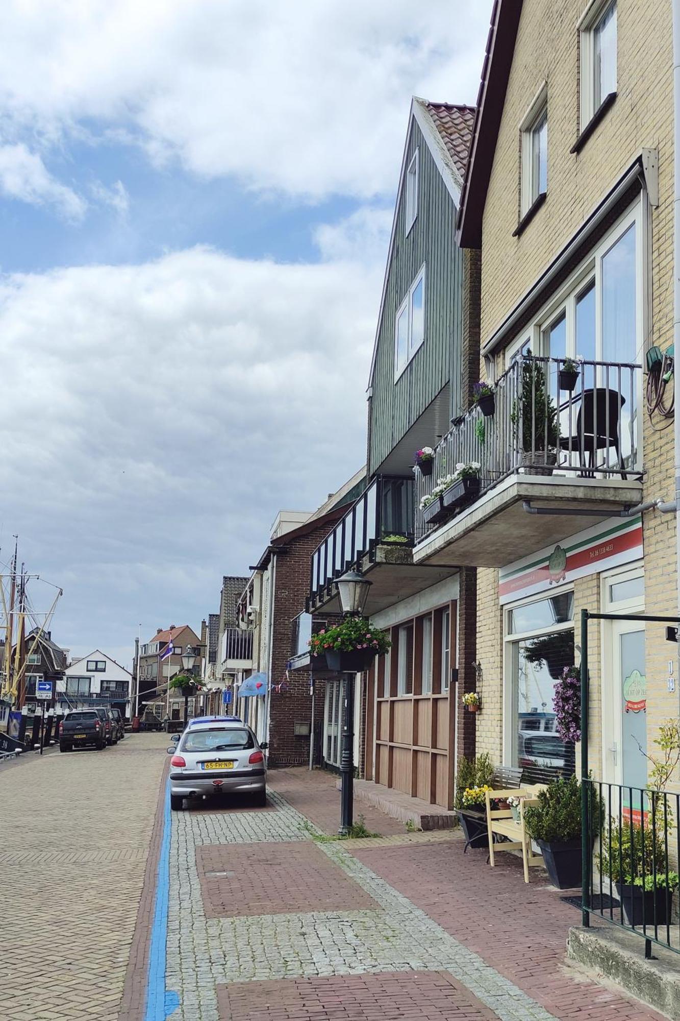 Bed and Breakfast Zicht Op Zee Urk Exterior foto
